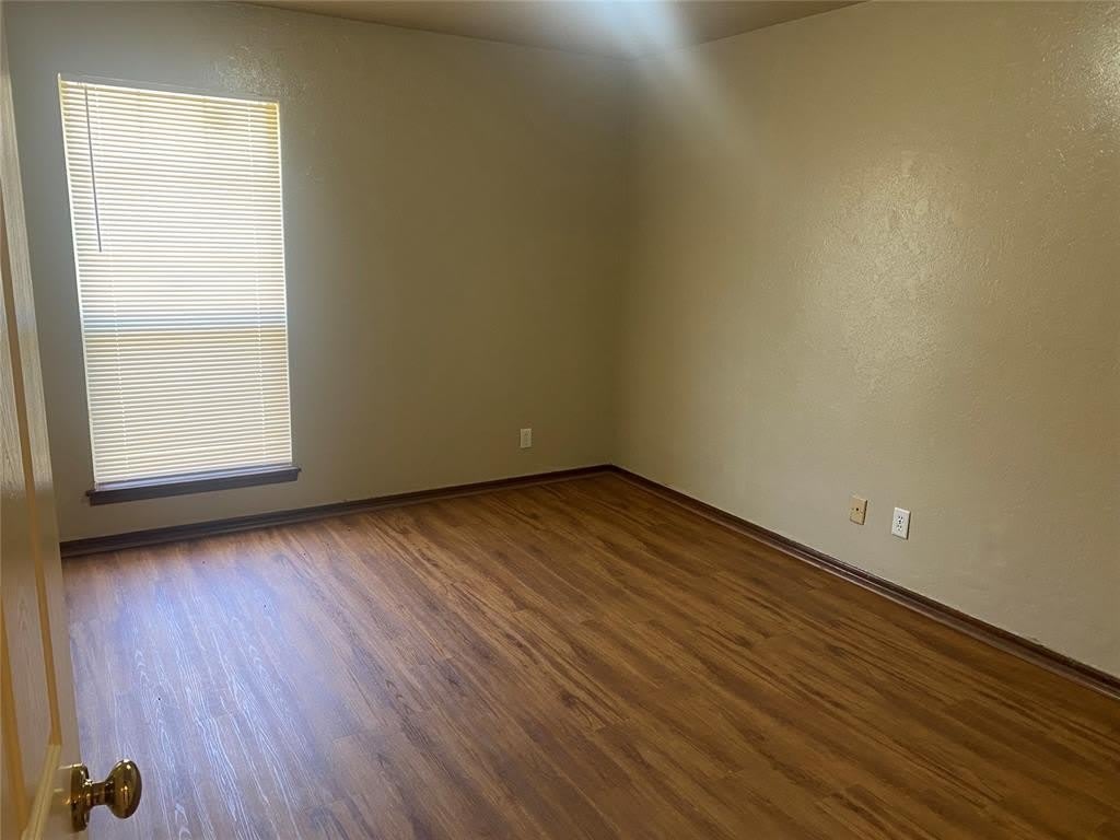 1026 Dustin Drive – photo 5