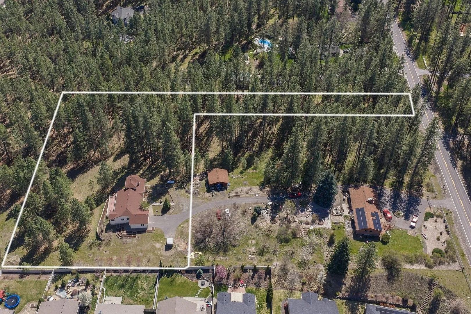 Private 2.5-Acre Country Retreat — Minutes from Downtown Spokane – photo 2
