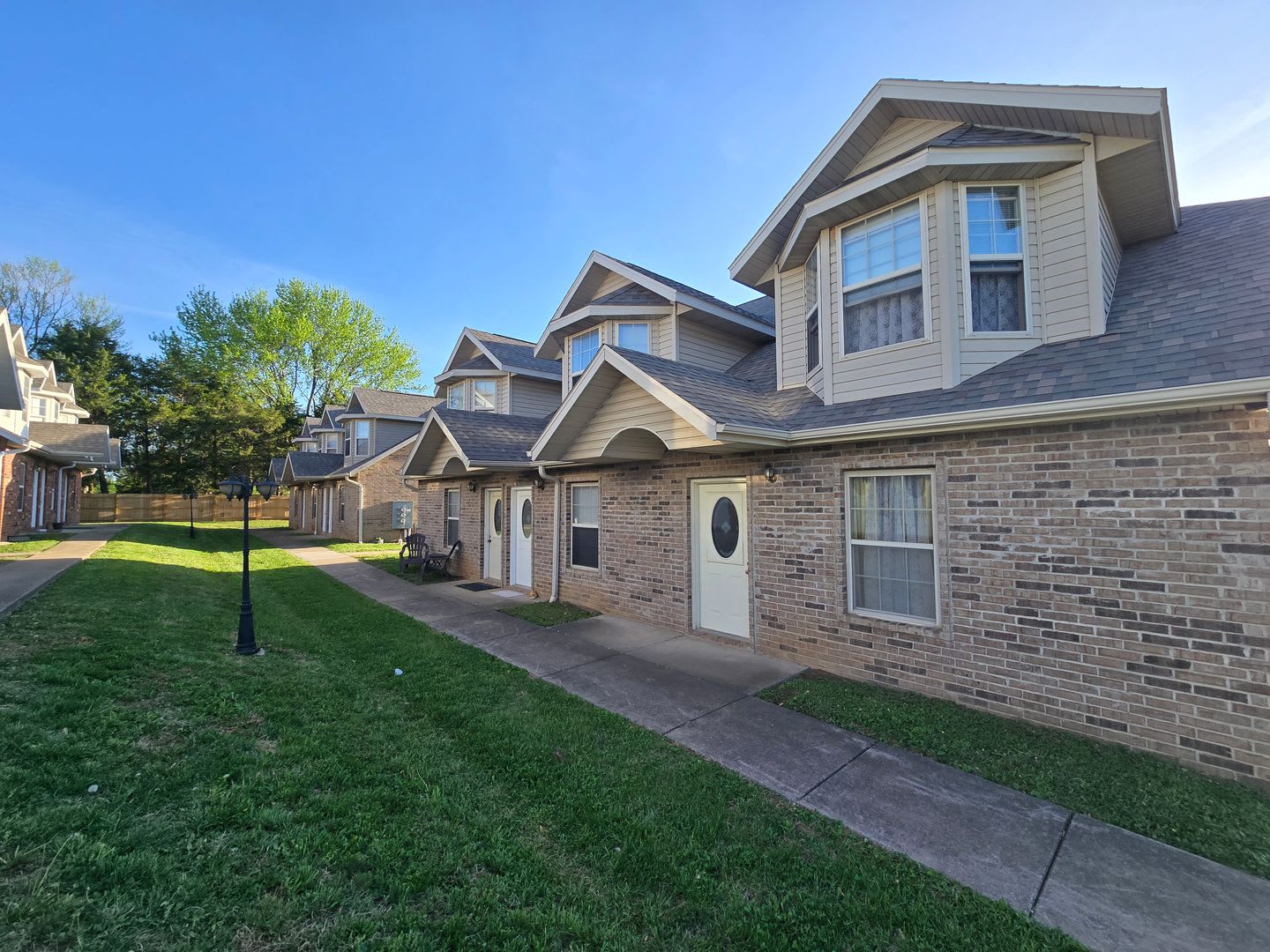 Capri Townhomes – photo 4