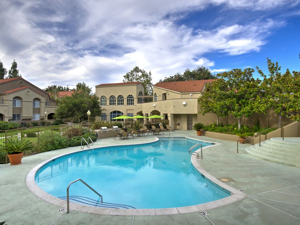 eaves Thousand Oaks – photo 1