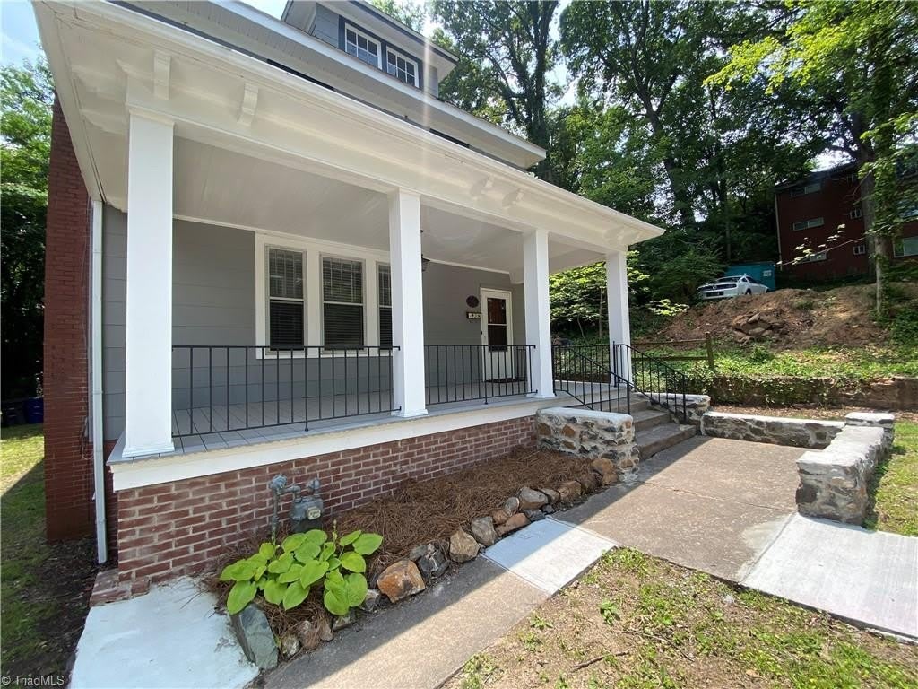 1912 Elizabeth Avenue – photo 3