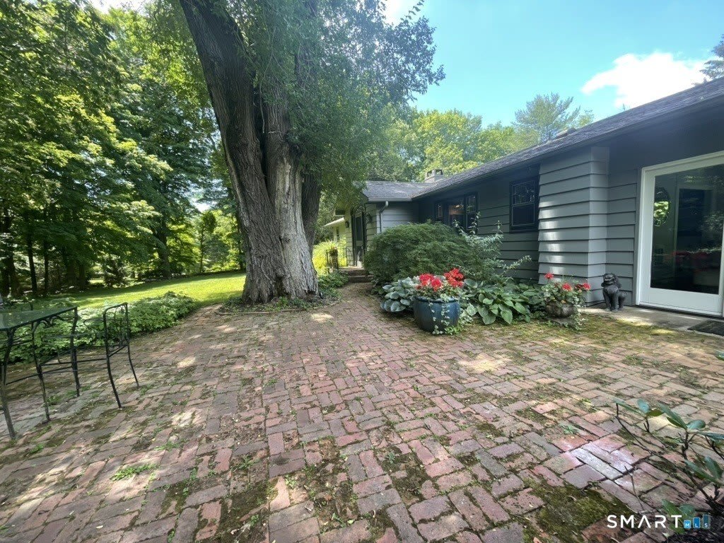 61 Bear Hill Road – photo 3