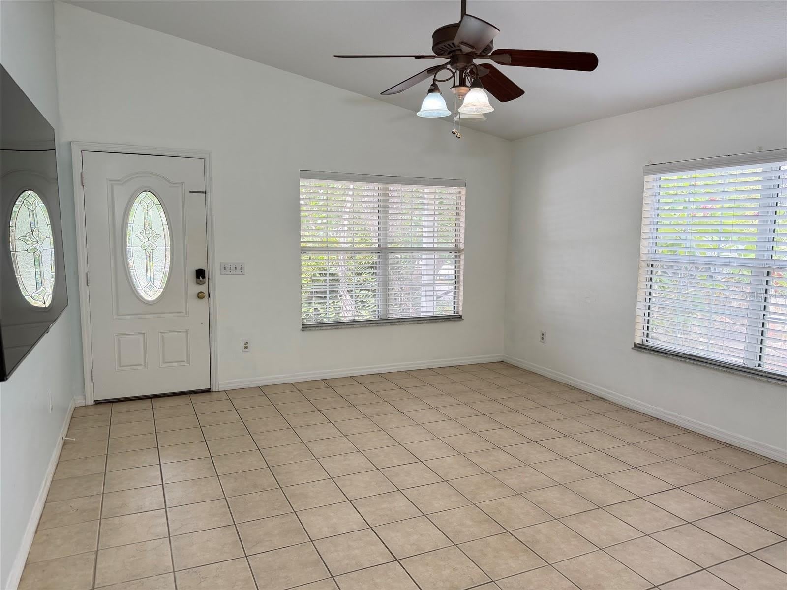 414 Ulelah Avenue – photo 2