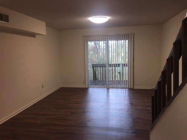 200 Woody Road – photo 3