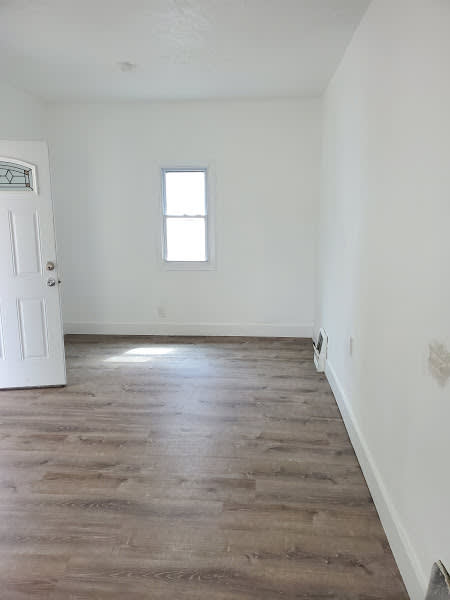 394 Stanton Ave – photo 4