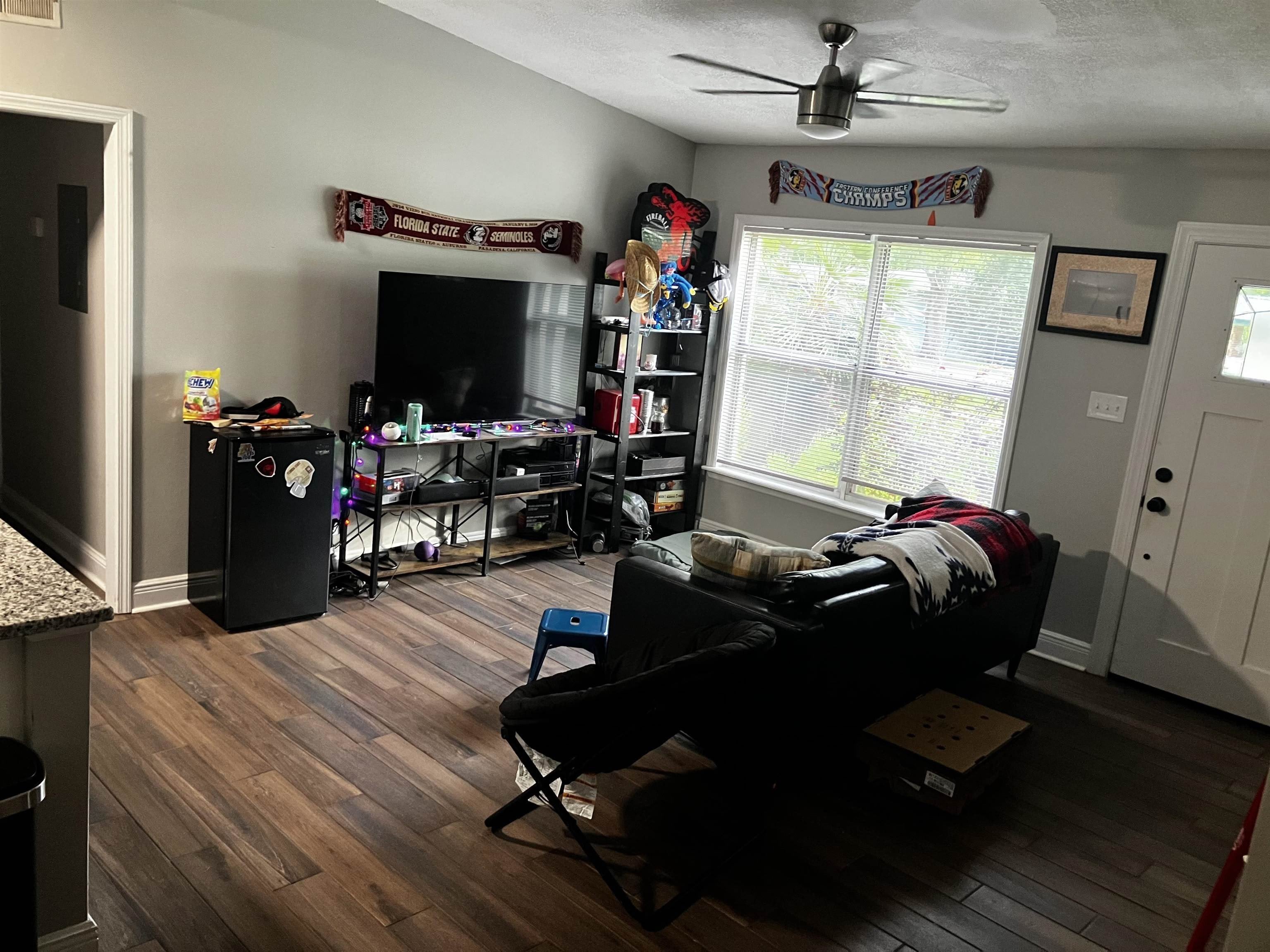 1682 Mayhew Street – photo 3