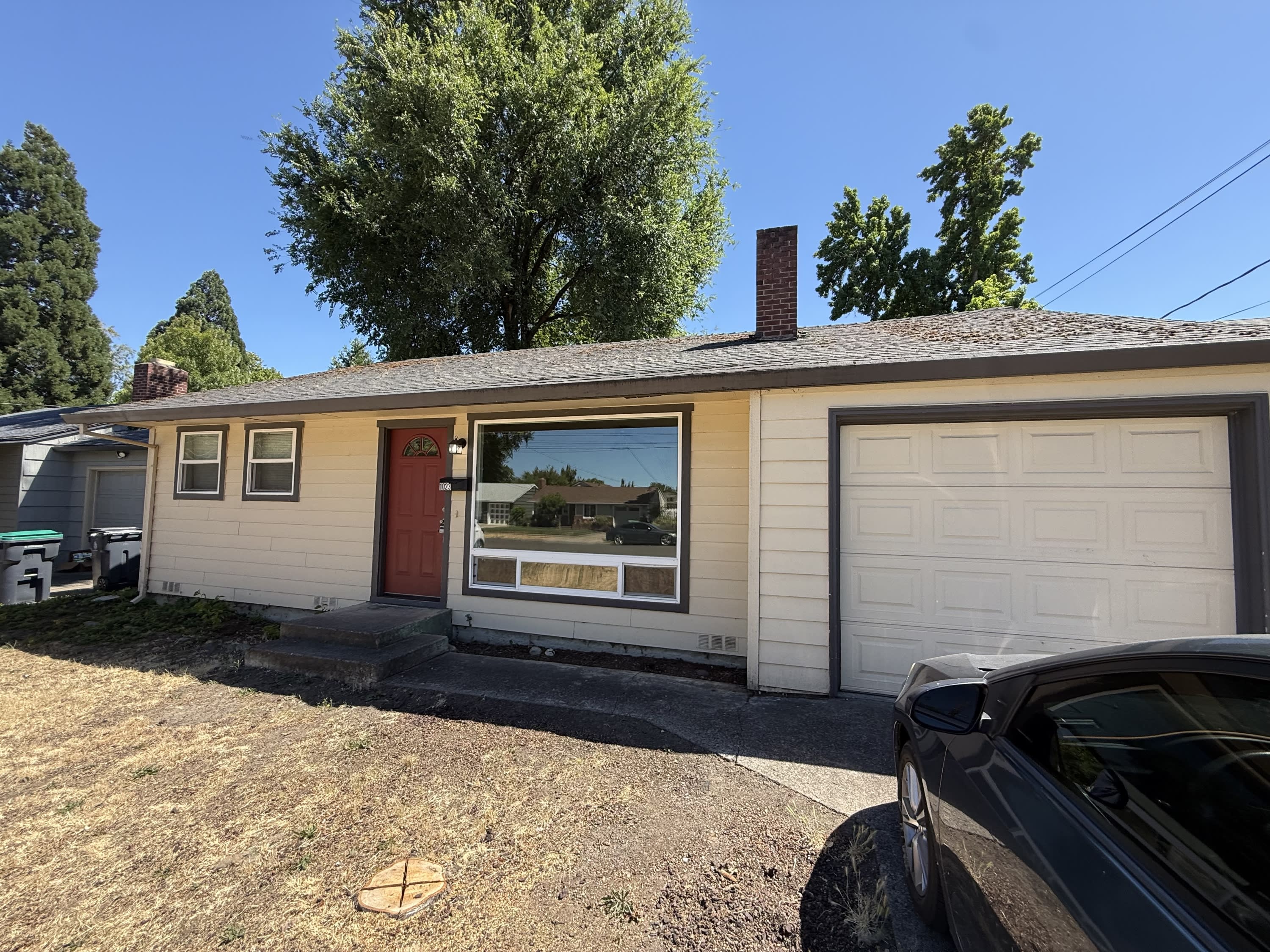 1023 Murray Avenue – photo 4