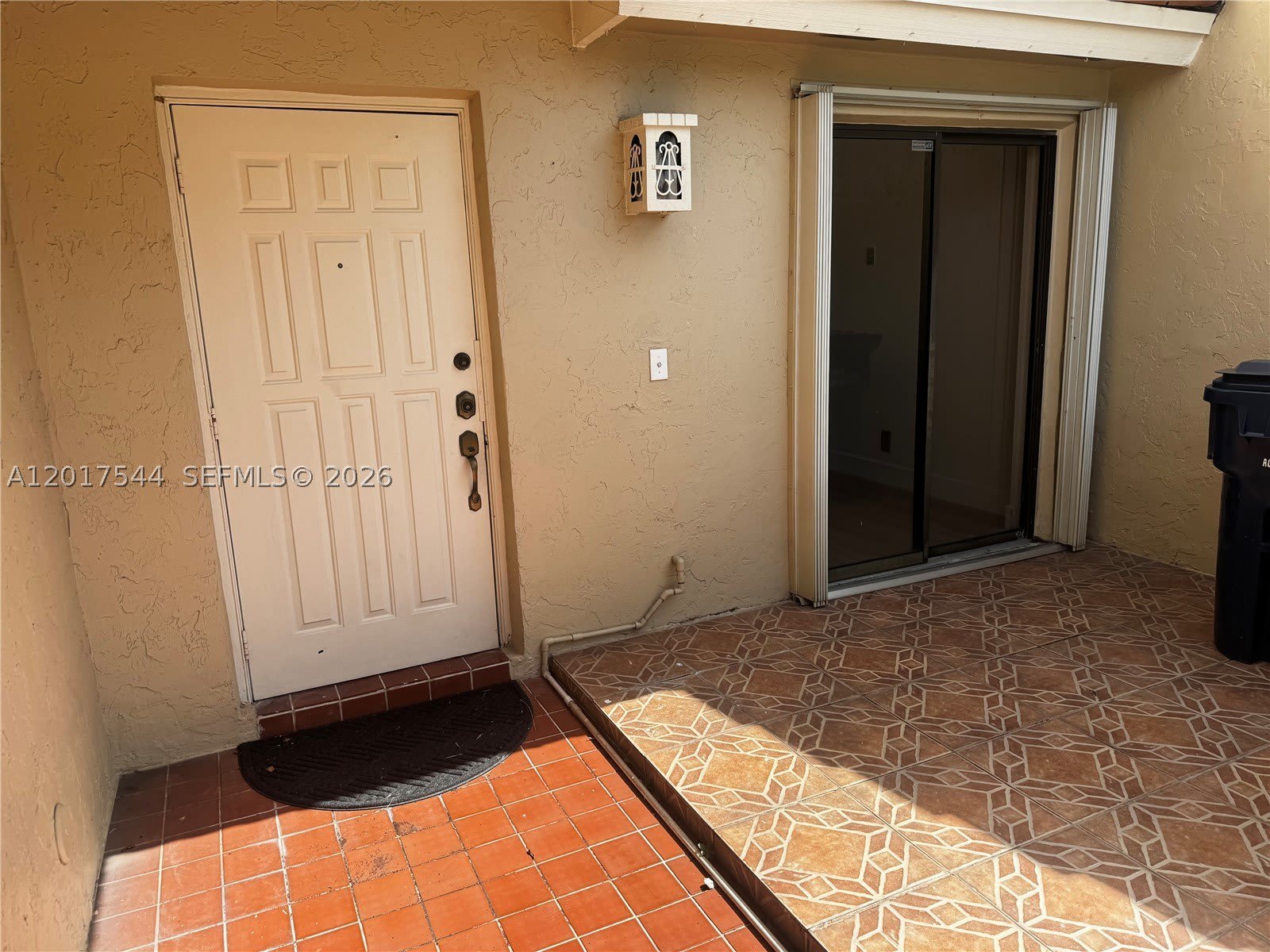 6532 NW 170th Ter – photo 5