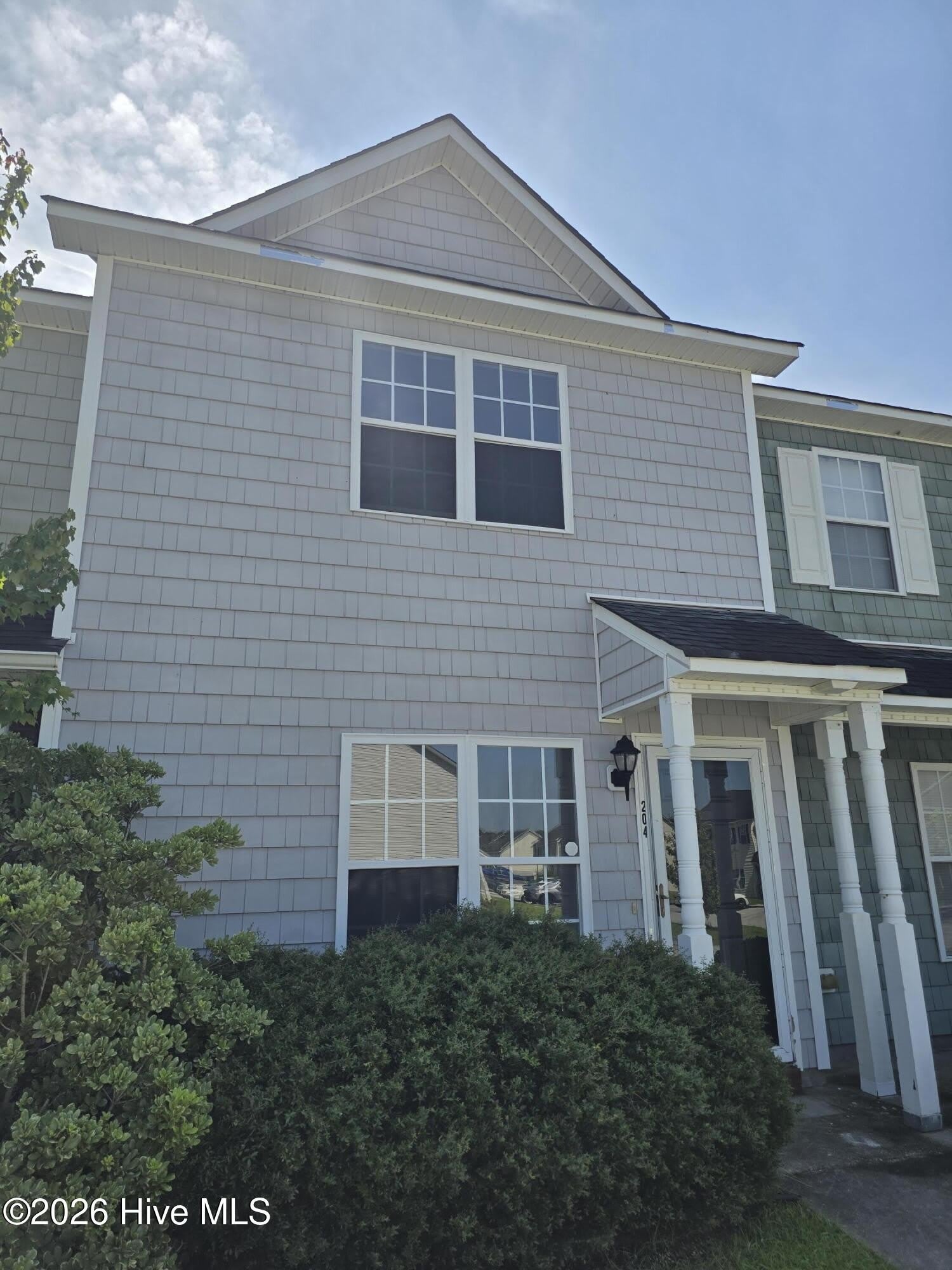 204 Streamwood Drive – photo 2