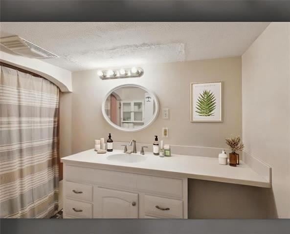 2320 Chartres Street – photo 5