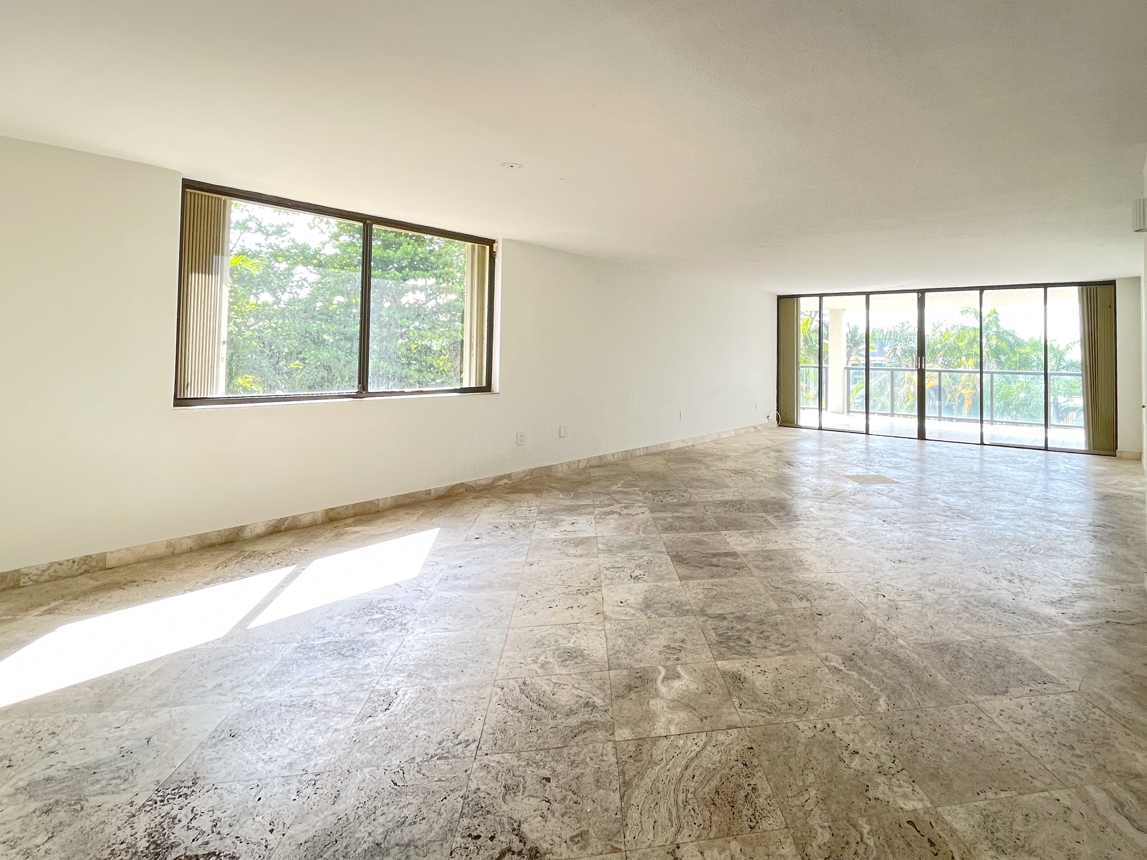 2575 South Bayshore Drive – photo 5