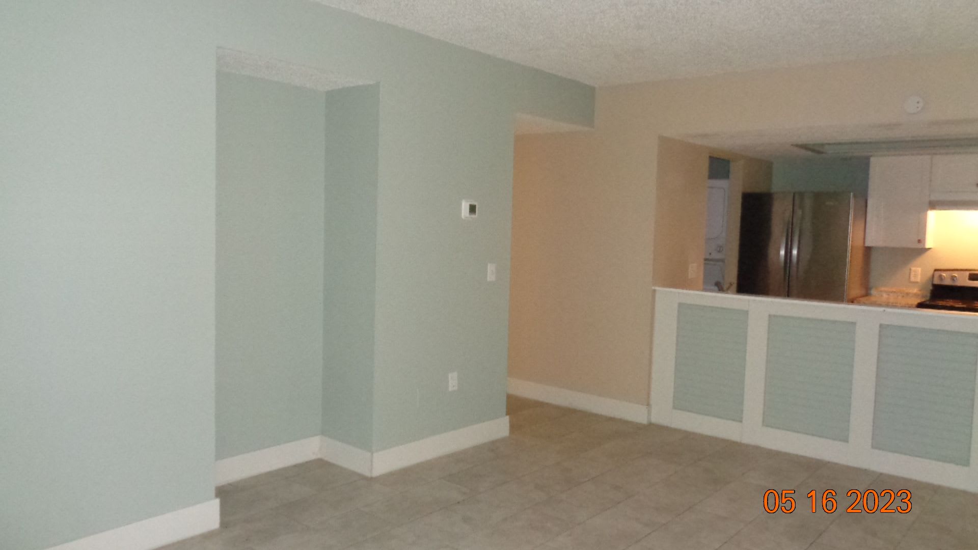 2 Bed, 1 Bath First Floor Apartment – photo 1