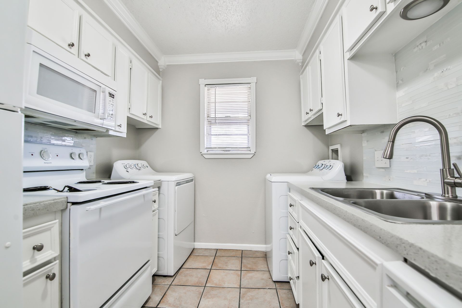 5202 Kenosha Ave – photo 3