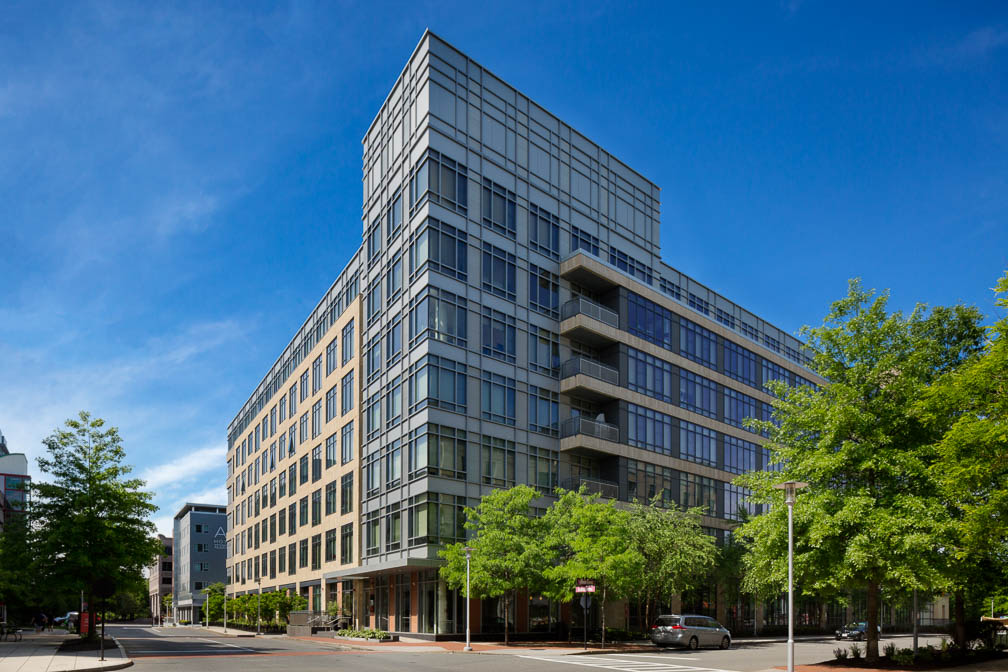 Station Landing Apartments – photo 2