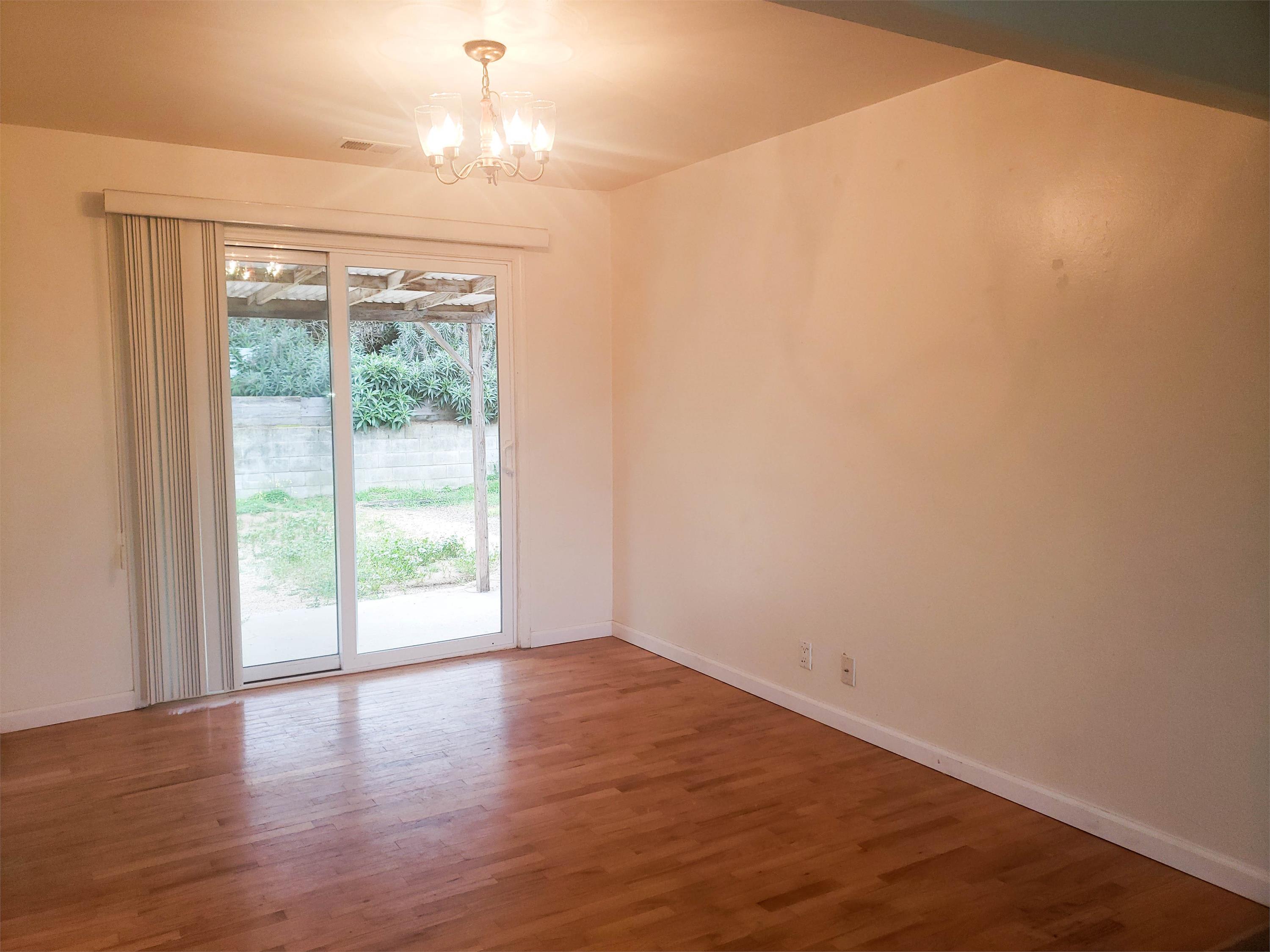 1846 Ord Grove Avenue – photo 2