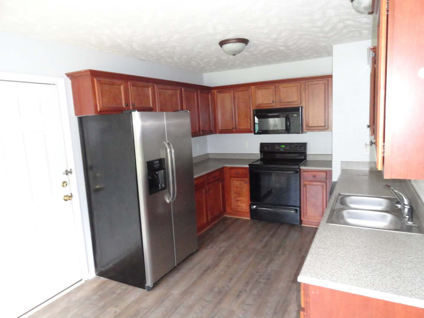 Raeford Property Coming available 08/01/26!! – photo 5