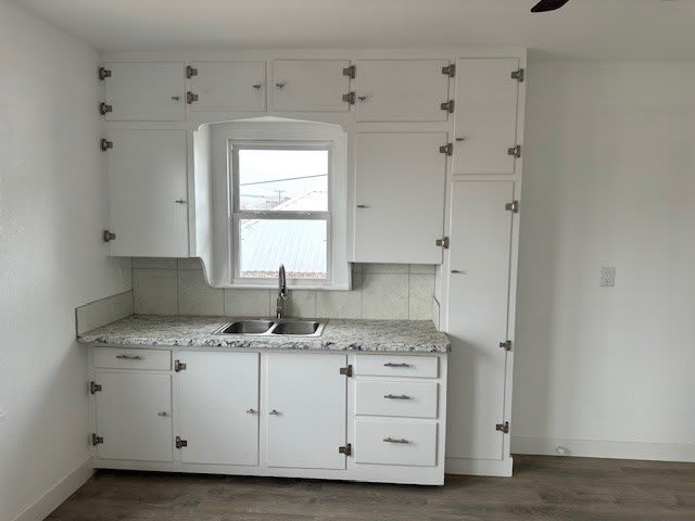 415 S Cherry St – photo 4