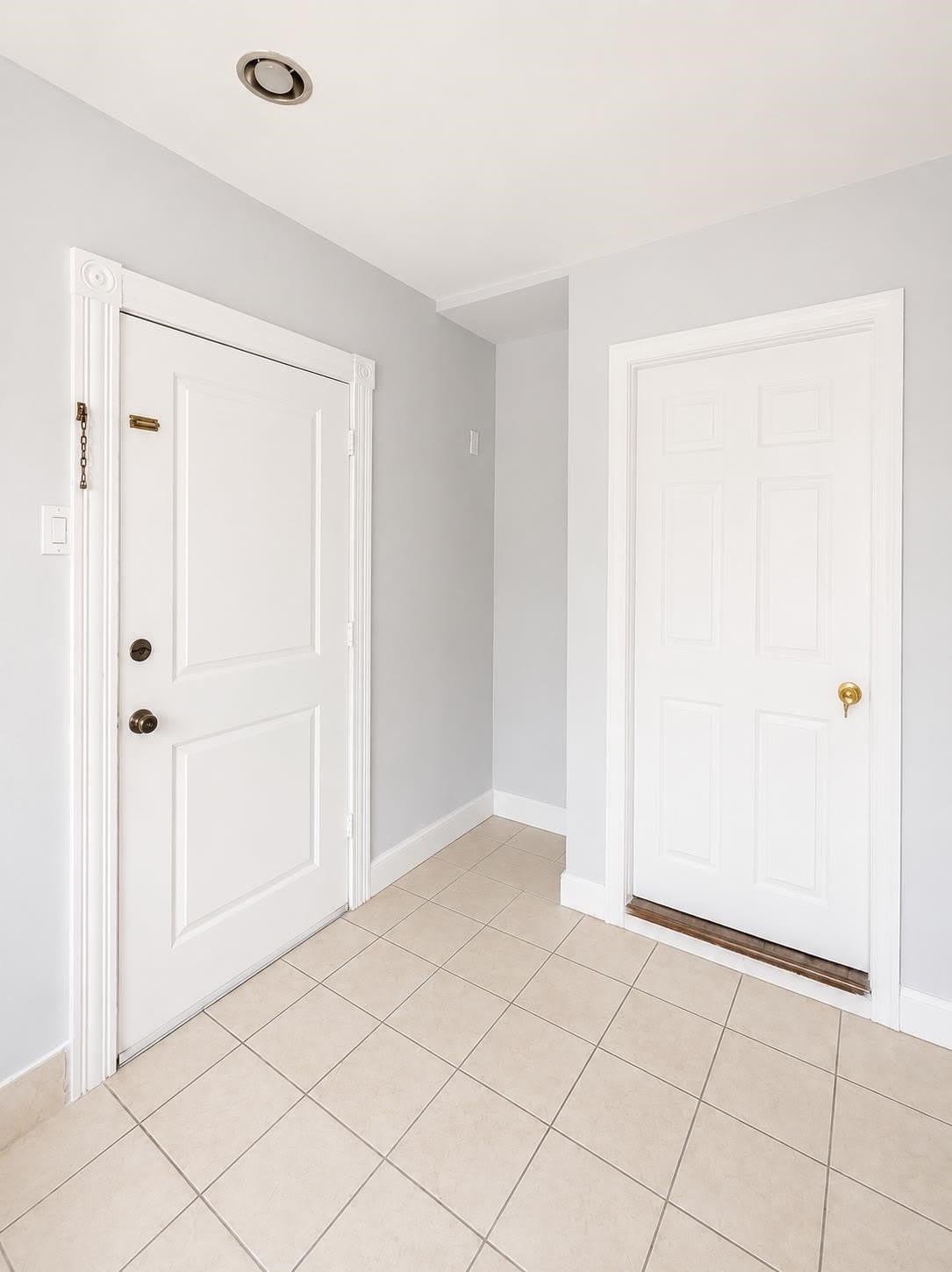 6806 Broadway – photo 3
