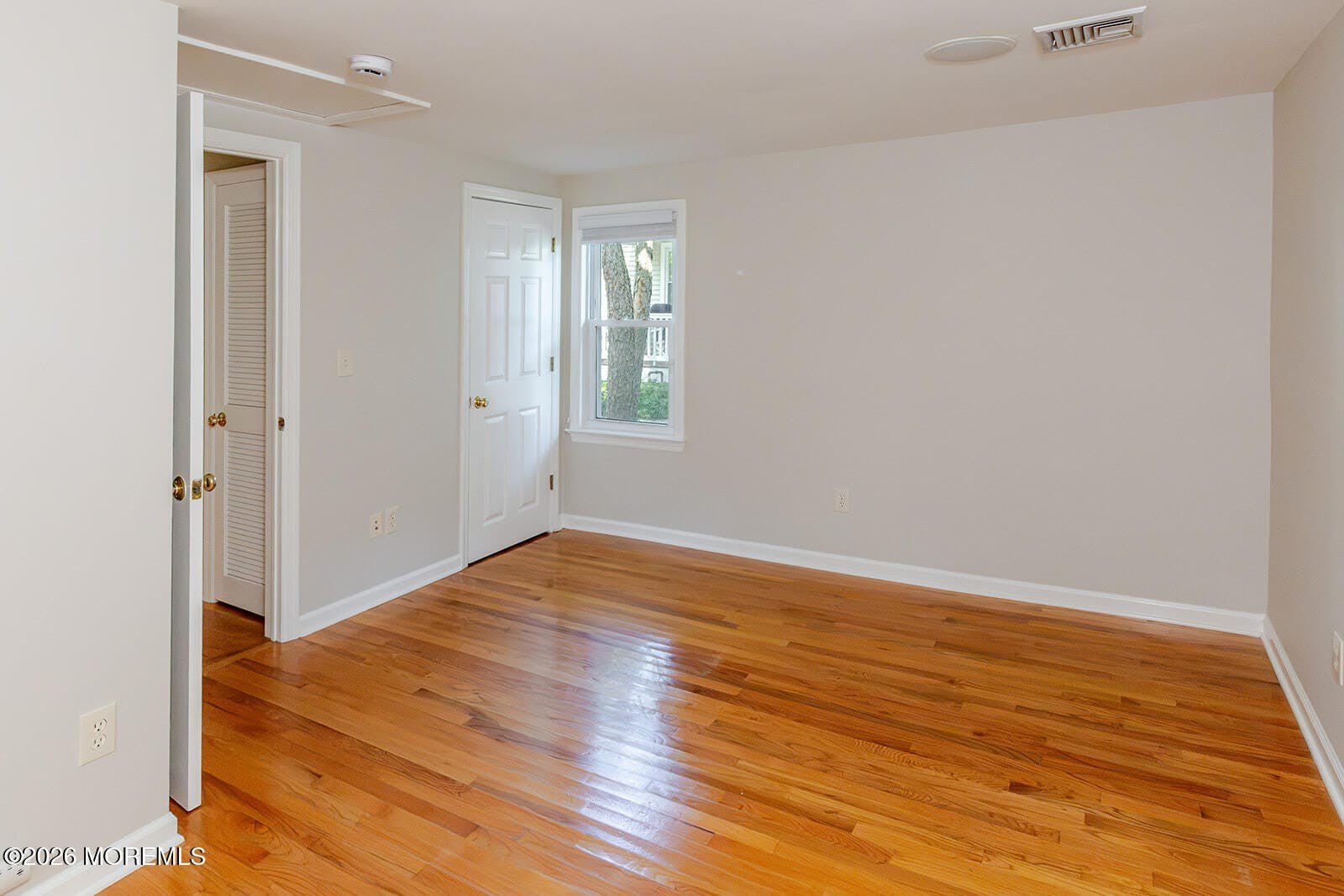 2 Parmly Street – photo 5
