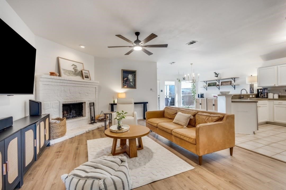 800 Alder Drive – photo 2