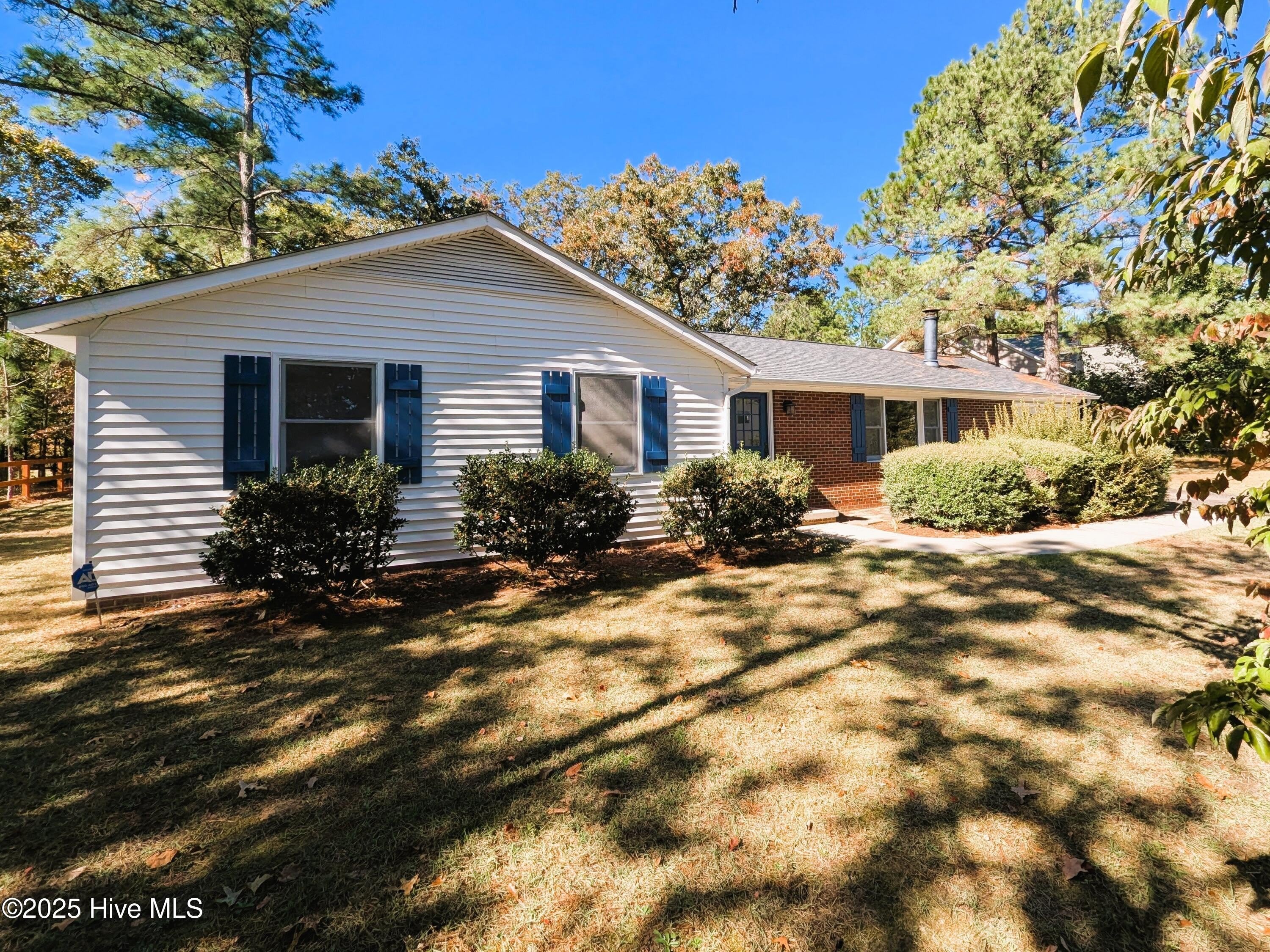 290 Diamondhead Drive S – photo 1