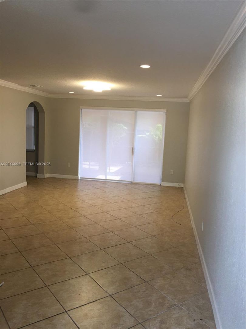 15431 SW 39th Terrace, Miami, FL 33185 – photo 3