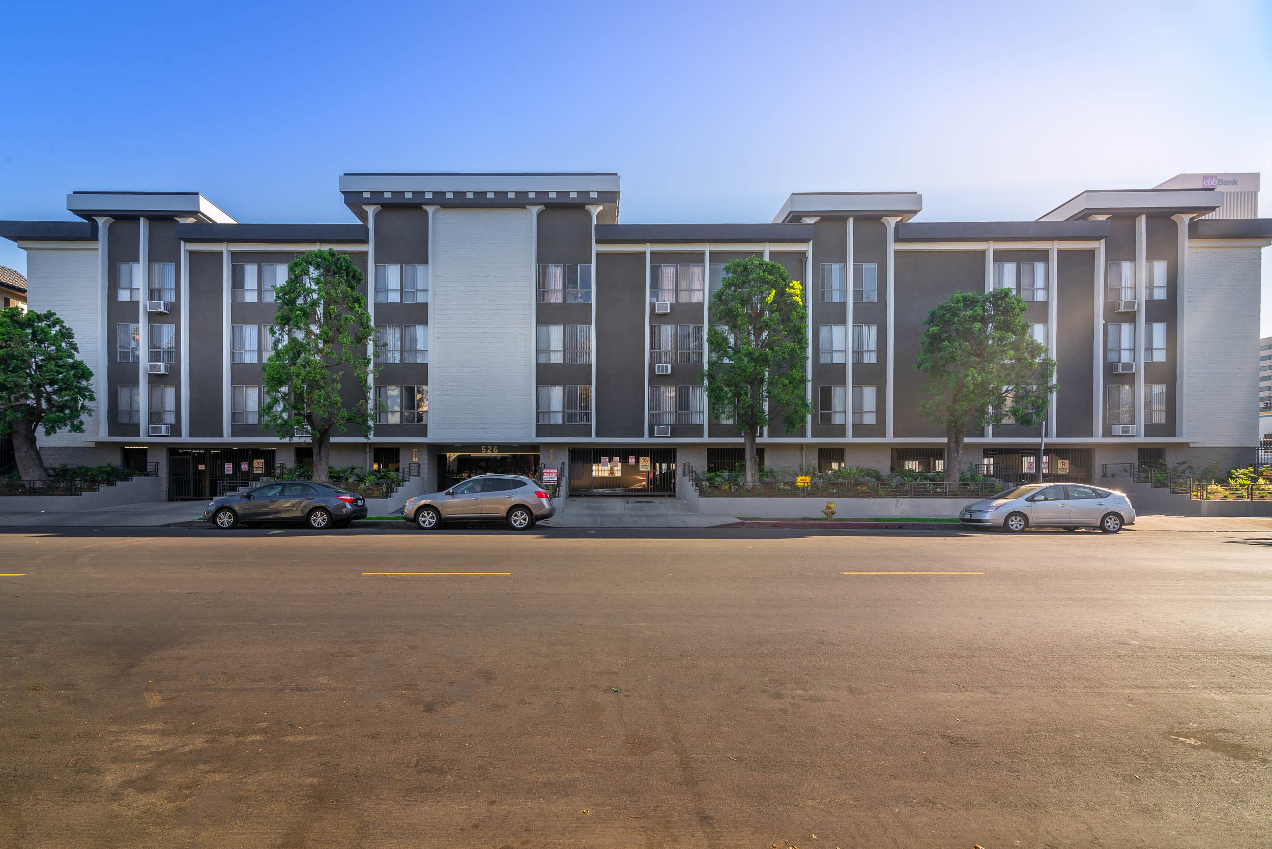526 Ardmore – photo 1