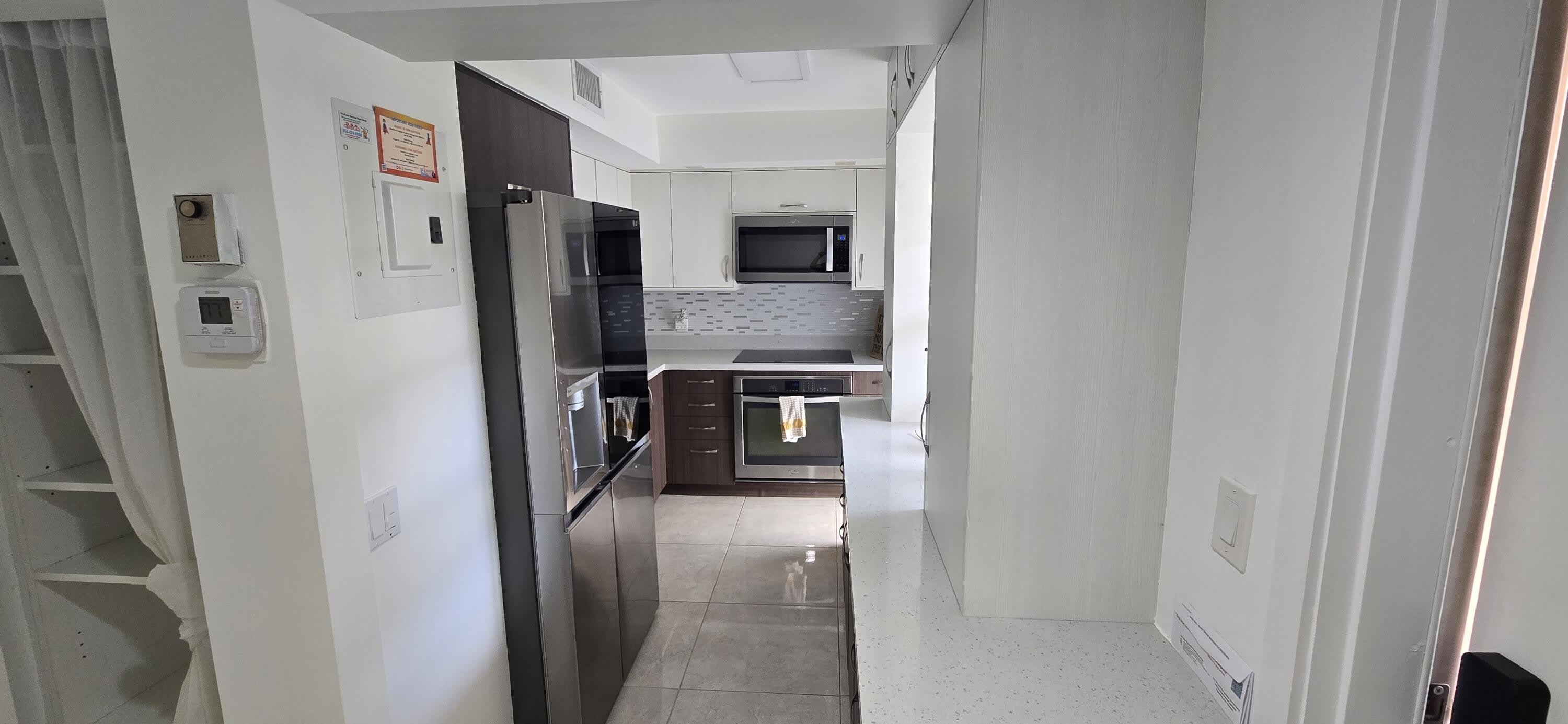 3300 N Palm Aire Drive – photo 4