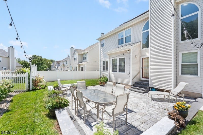 3 Delaney Ct – photo 2