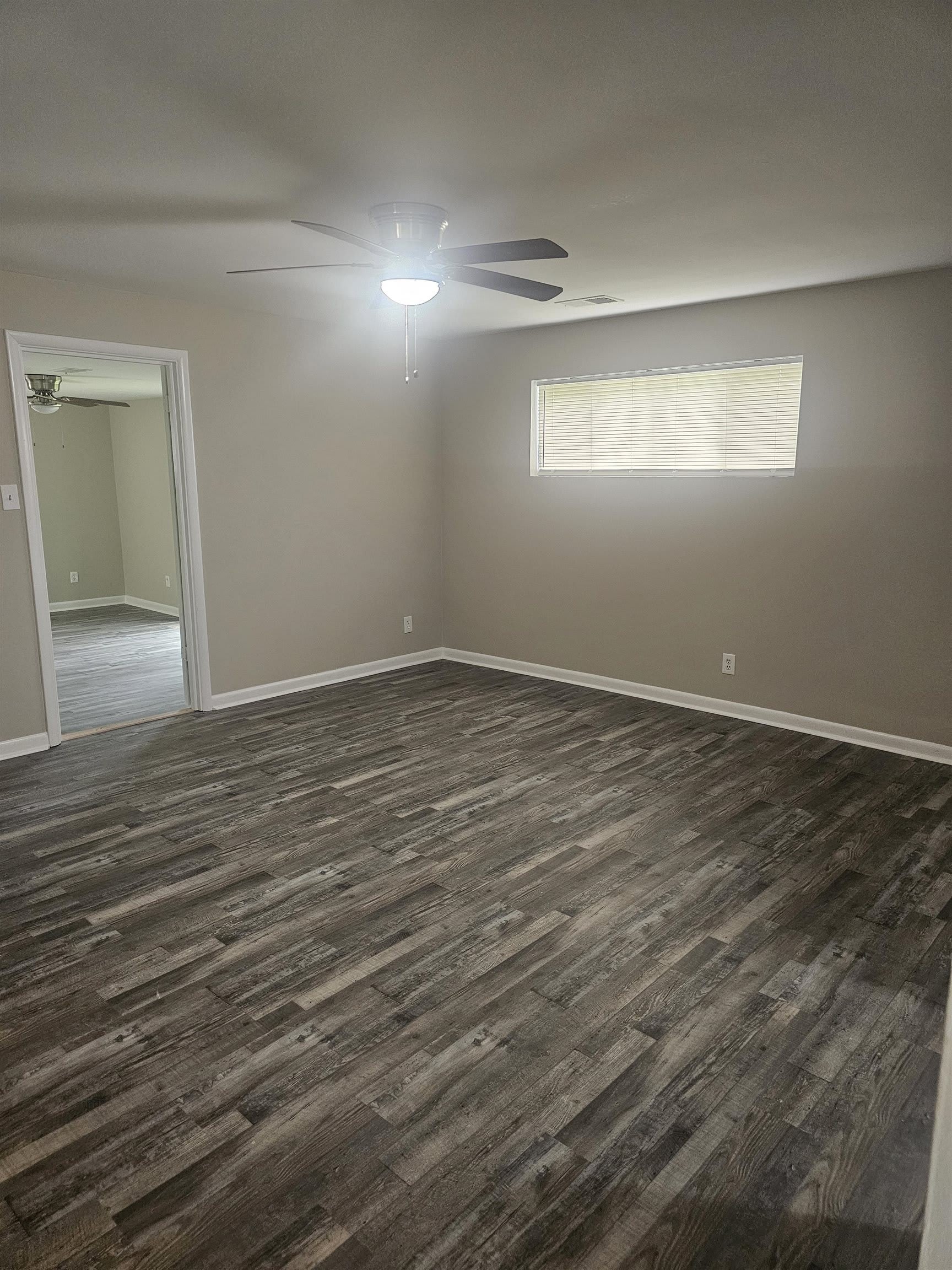 1725 CLAIRE Ave – photo 4