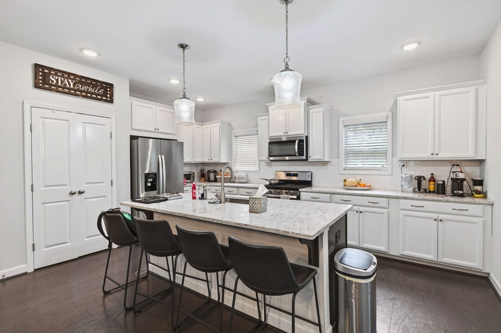 Stunning Spacious Downtown Kennesaw Townhome 3 Bed 3 5 Bath W 2 Car Garage – photo 5