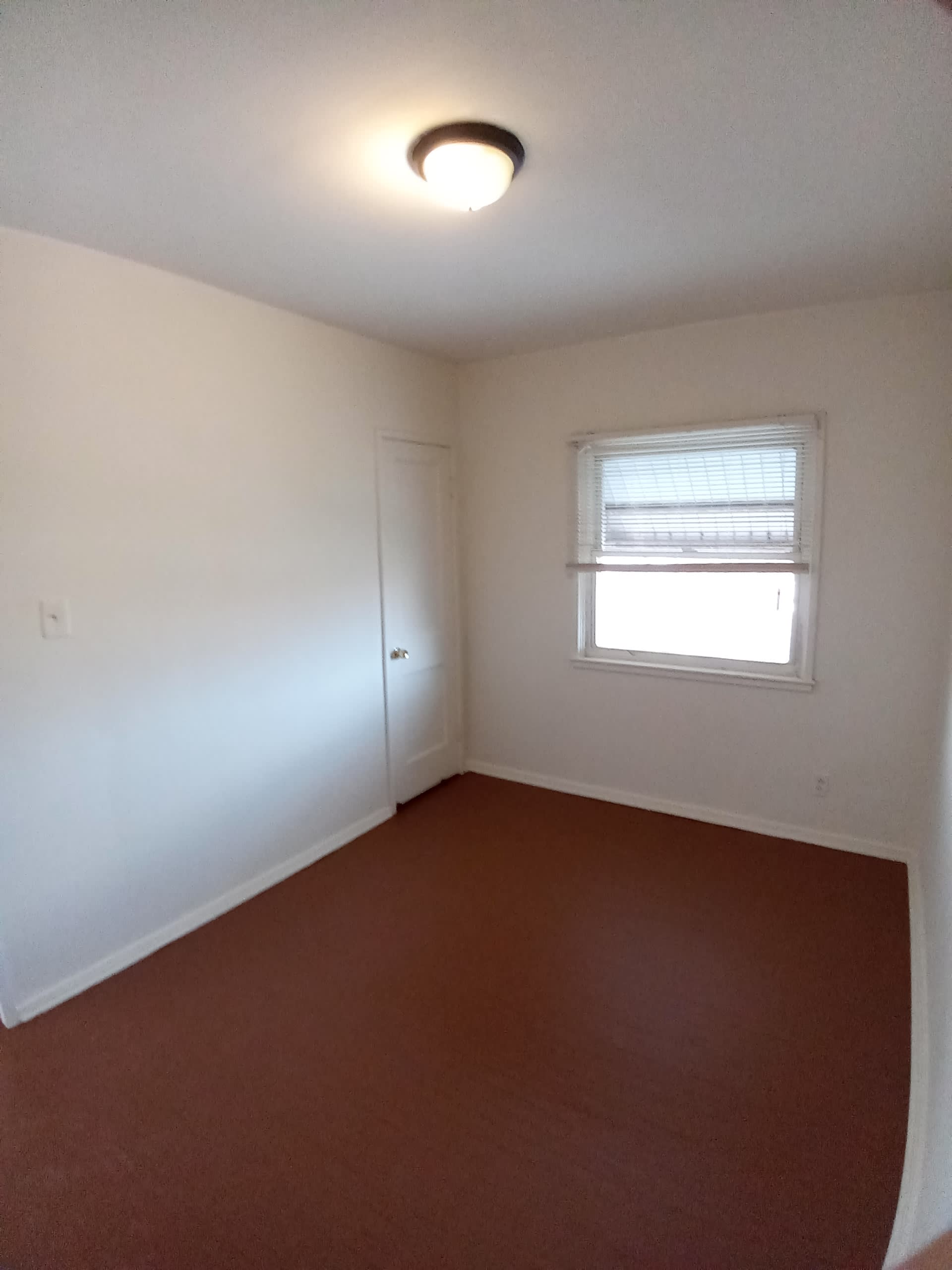3810 Saint Margaret St – photo 2
