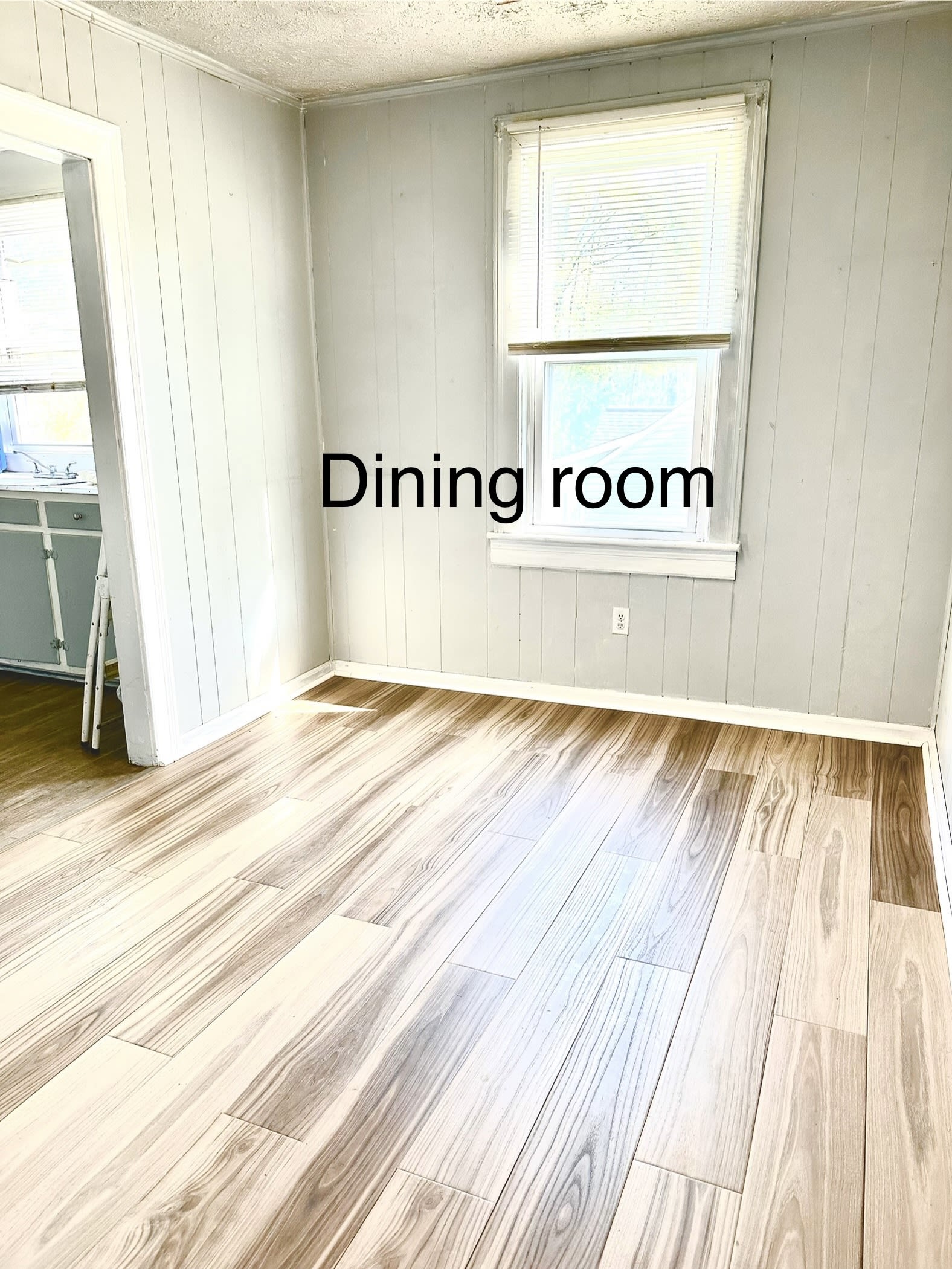 804 Burgess St – photo 4