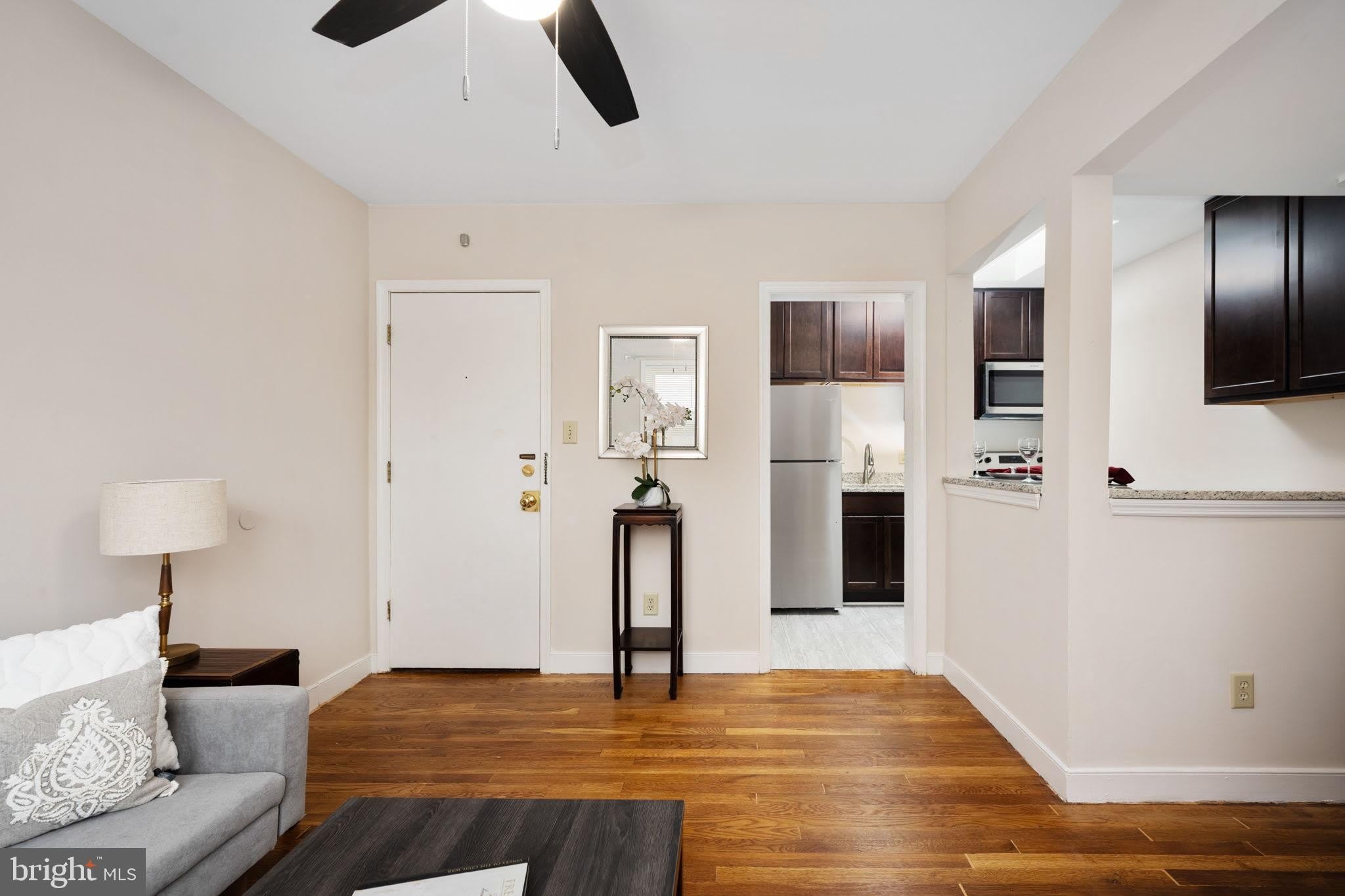 620 Kenmore Avenue – photo 2