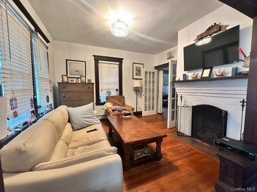 32 Herbert Avenue – photo 3
