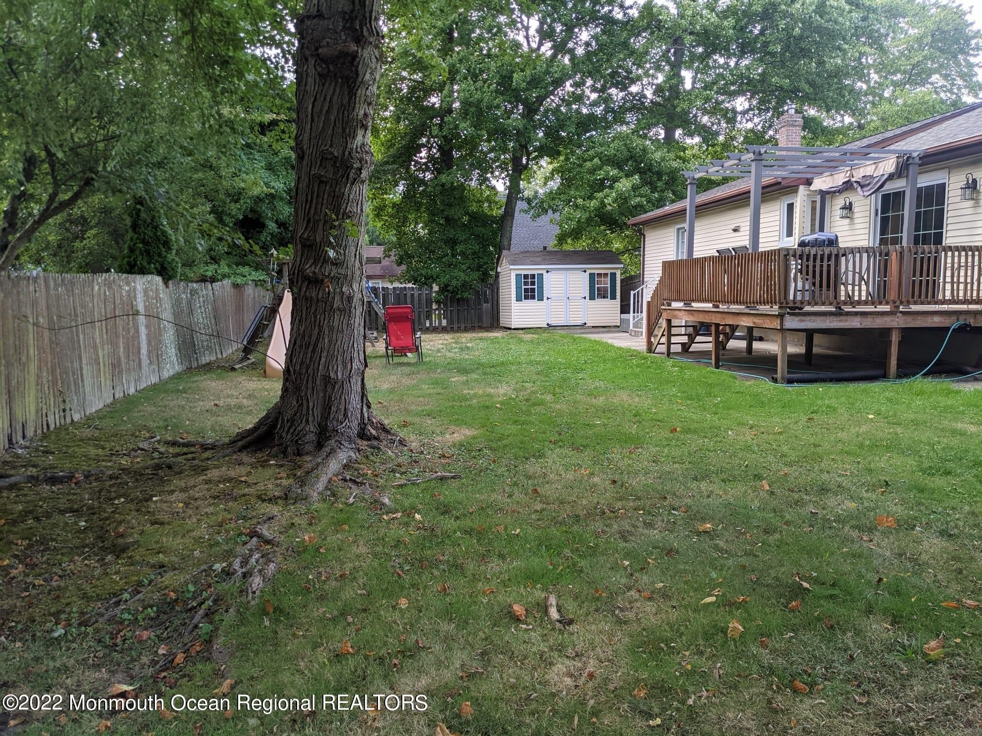 1304 Franklin Avenue – photo 2