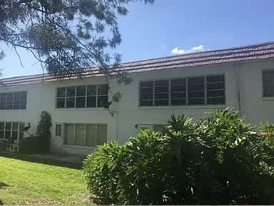 400 El Camino Drive – photo 3