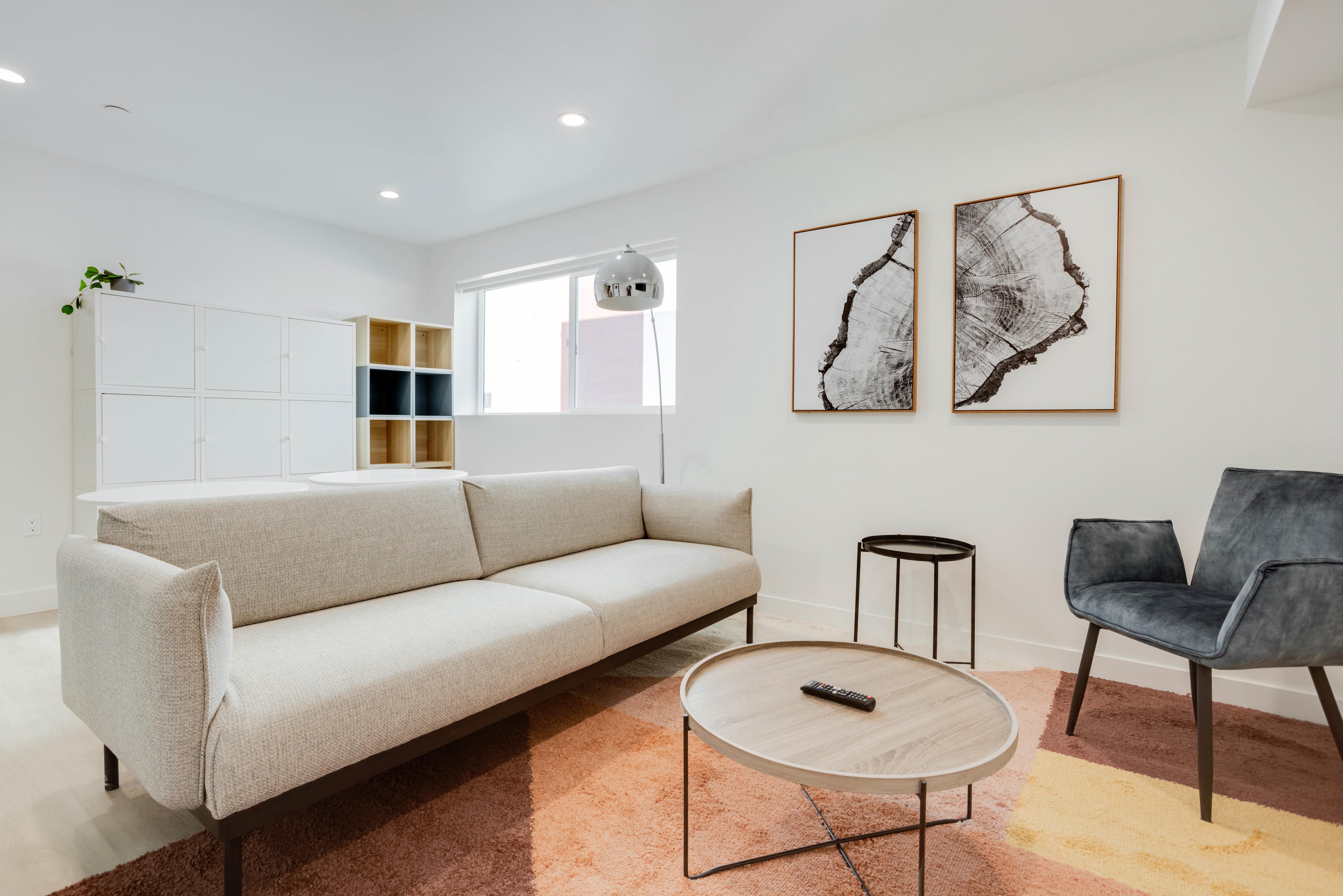 1224 W 37th Place – photo 4