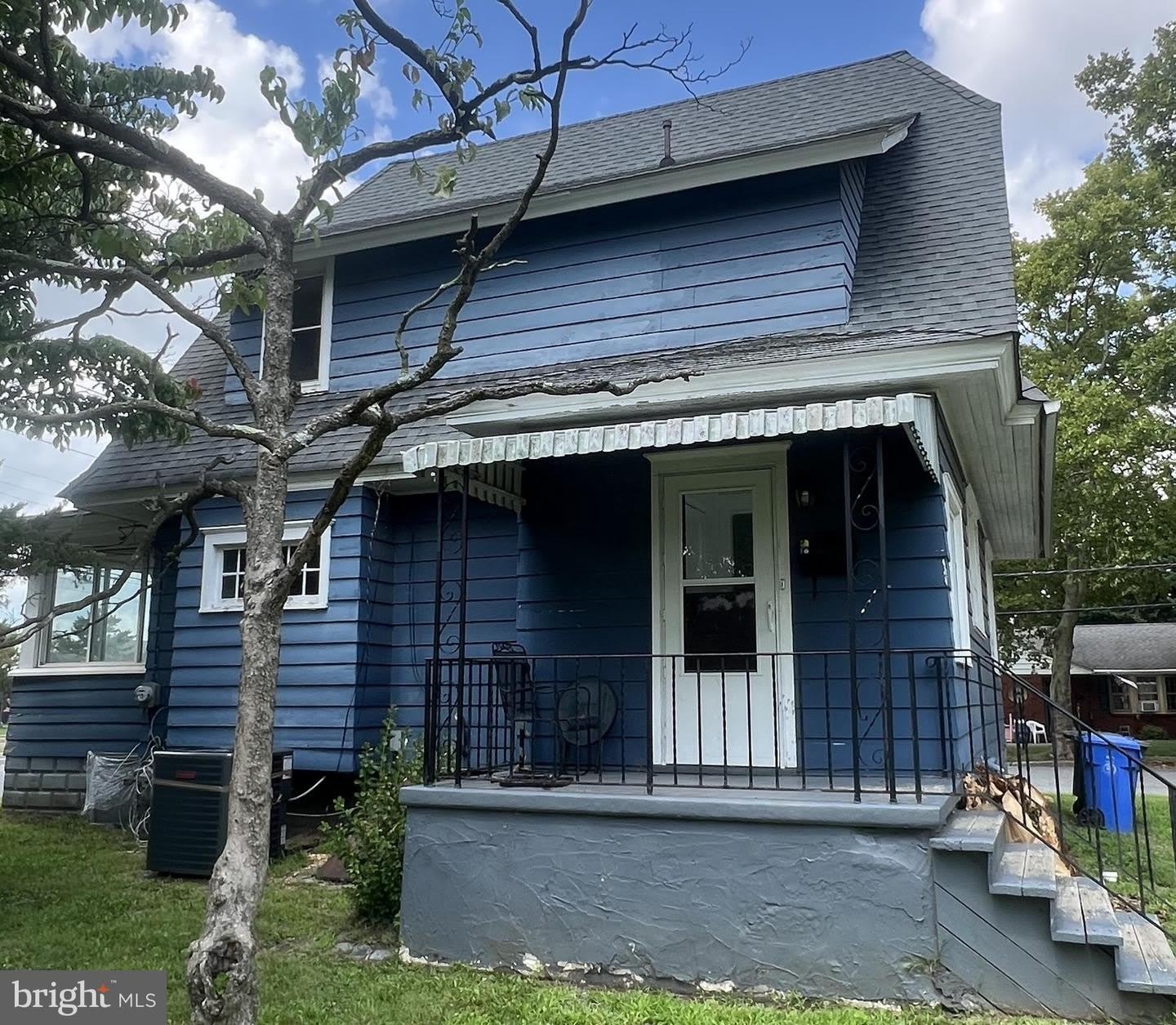 20 NORMAL BLVD – photo 2