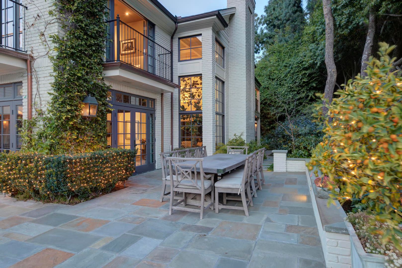 Furnished Hollywood Hills Estate Summer Rental With Panoramic City Views Gym Spa Pool – photo 5