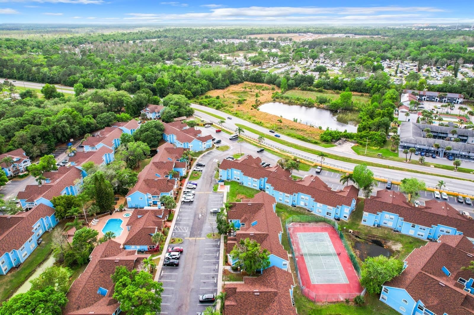 2731 N POINCIANA Boulevard – photo 3