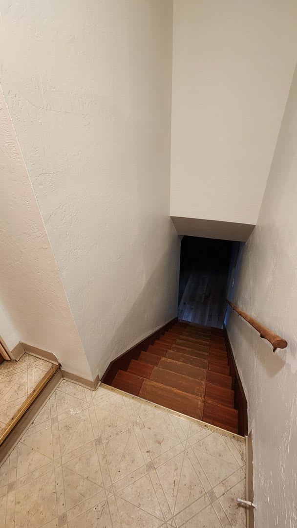 Three Bedroom with ALL Utilities Included – photo 2