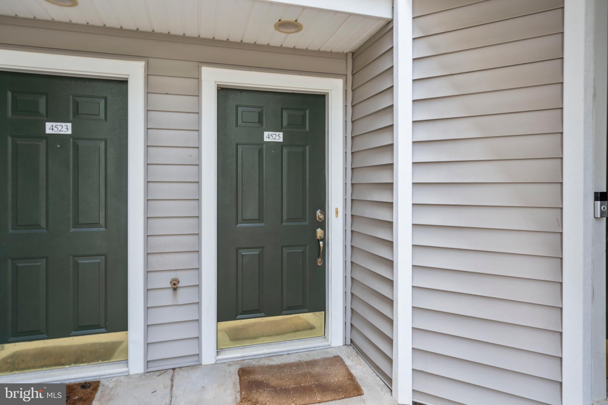 4525 Superior Square – photo 2