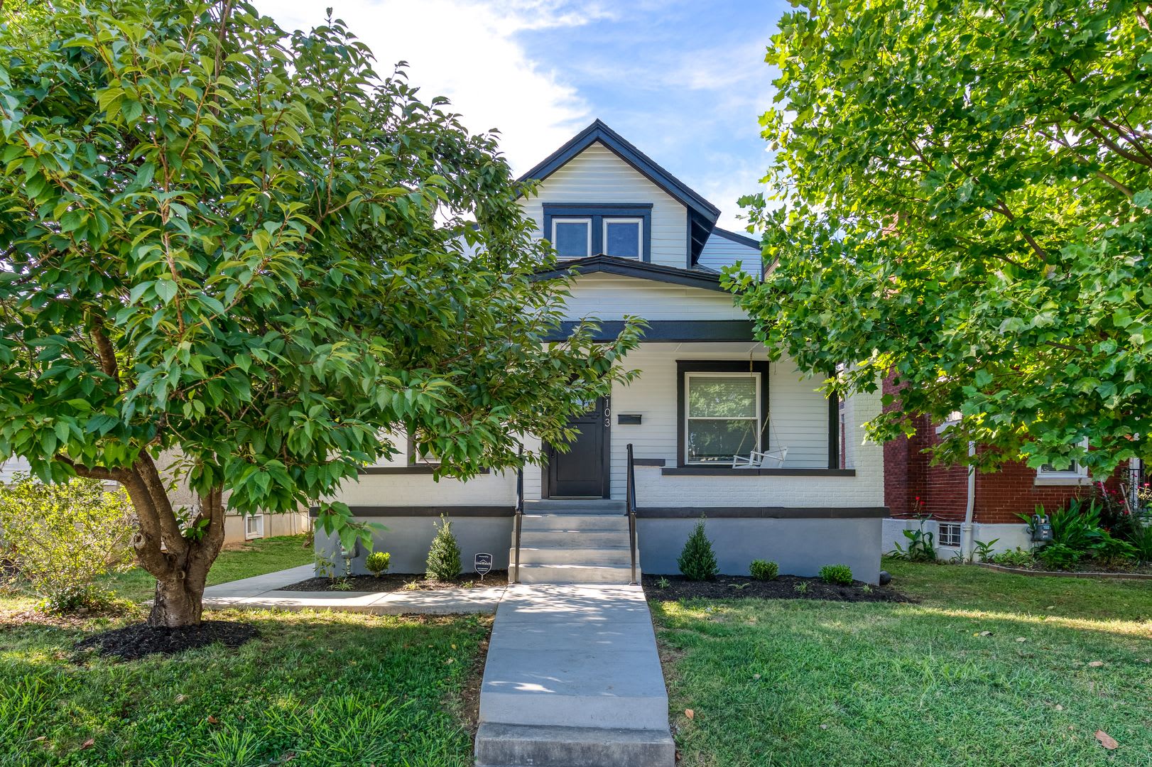 HOUSE FOR RENT – photo 2