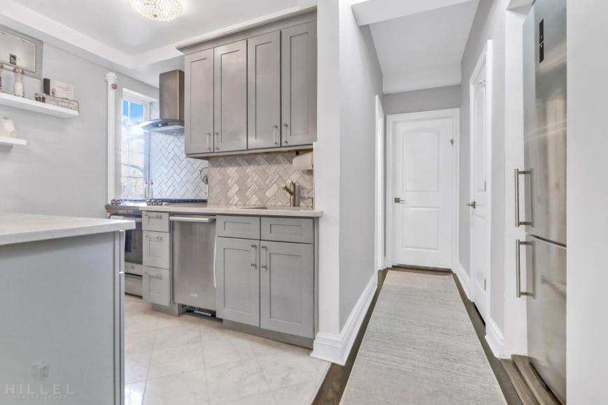 20 Continental Avenue – photo 4