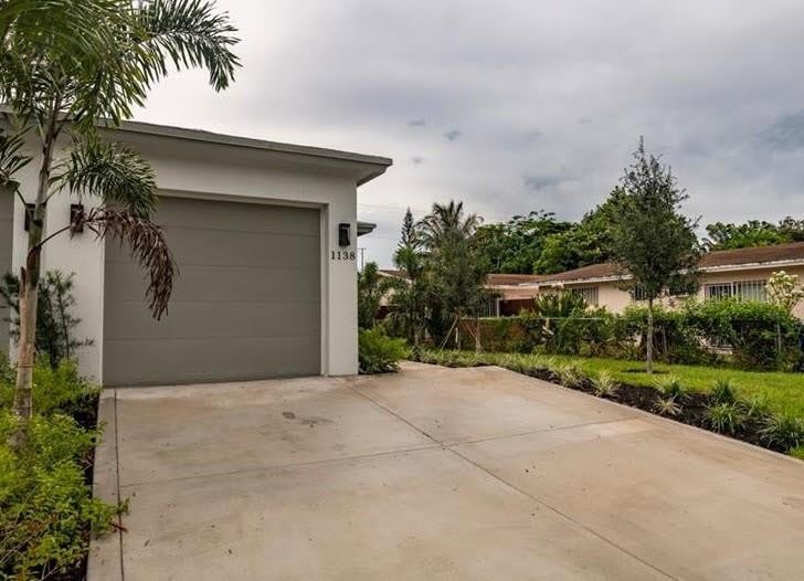 1138 NW 1st Avenue – photo 3