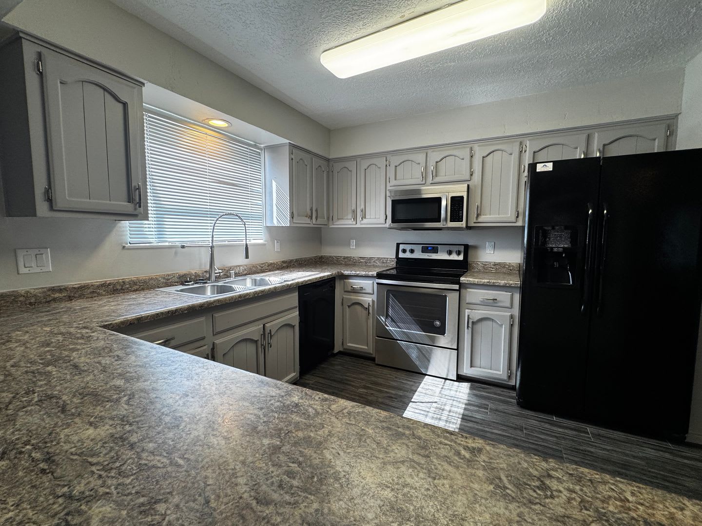Wonderful 4-bedroom, 2-bathroom home in Rio Rancho – photo 3