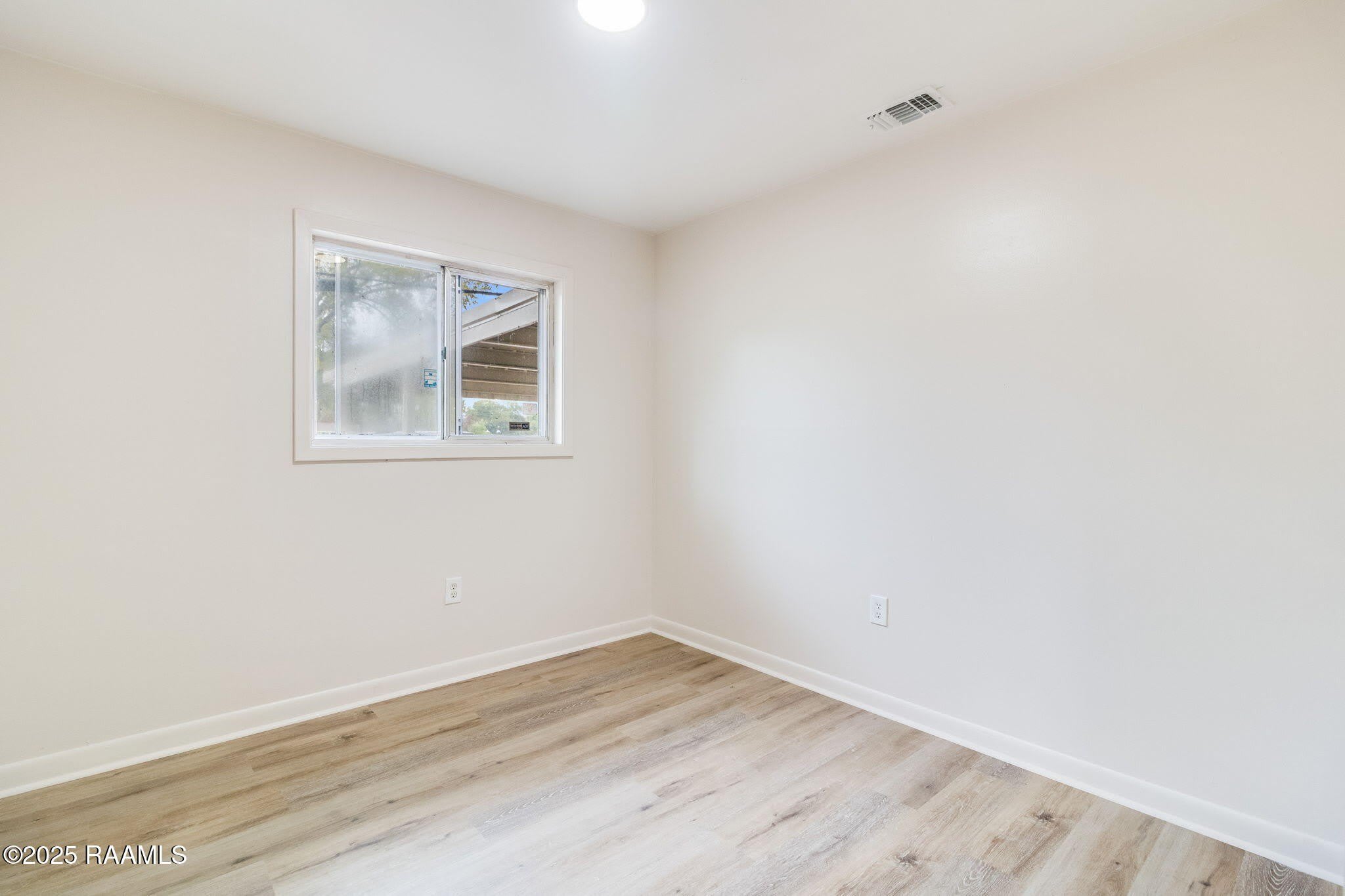 105 Brockton Drive – photo 5