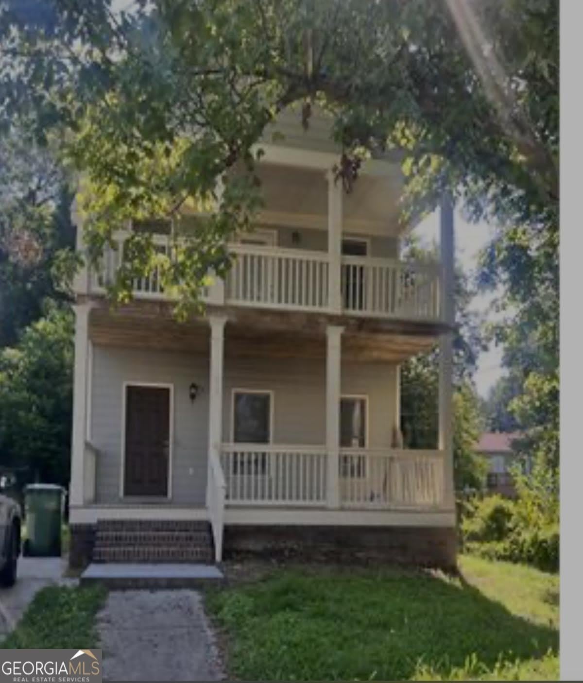 15 Ollie Street NW – photo 1