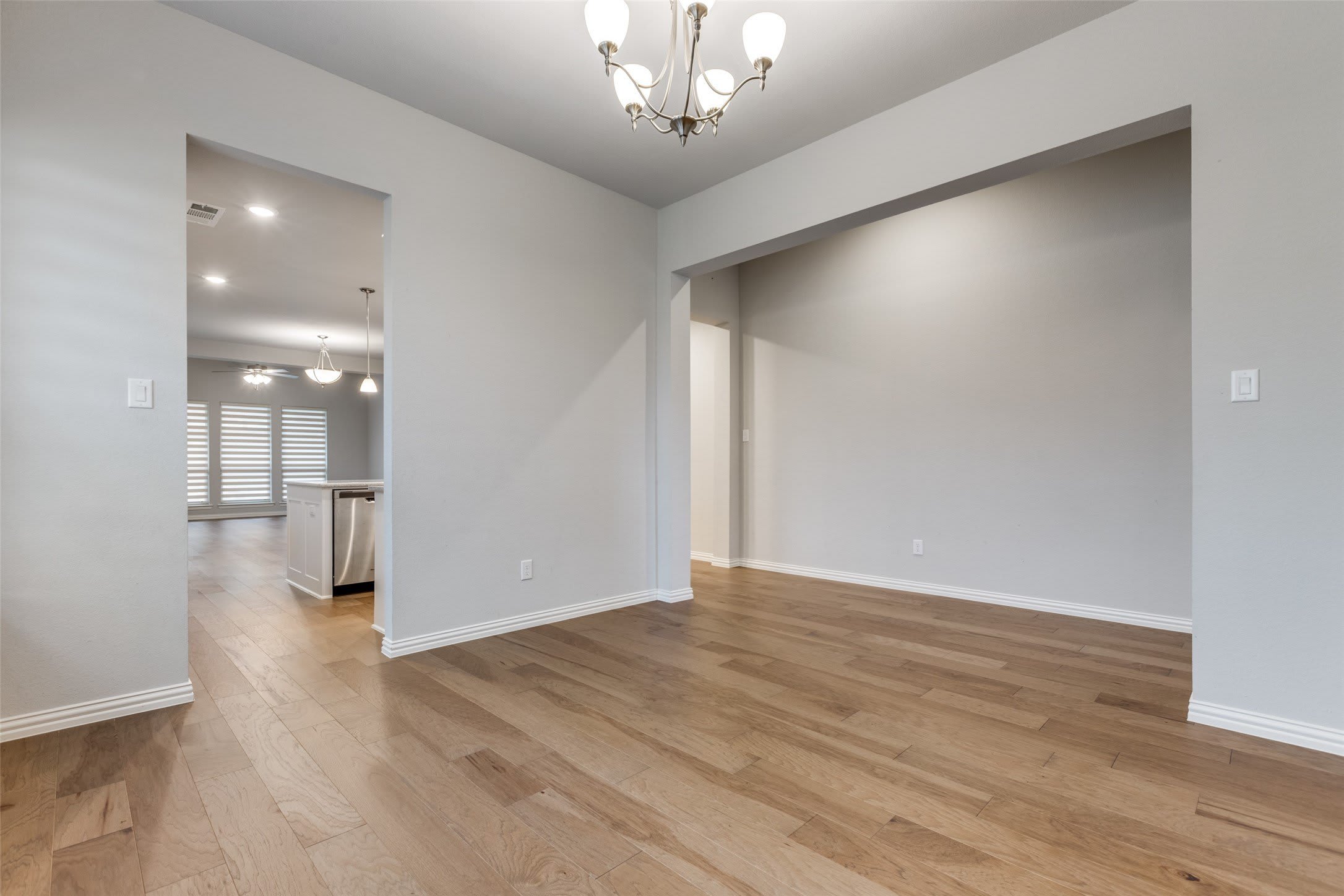 1600 Bird Cherry Lane – photo 5